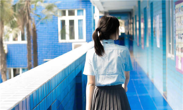 迎泽如何找到一个可以帮助我生孩子的女人？